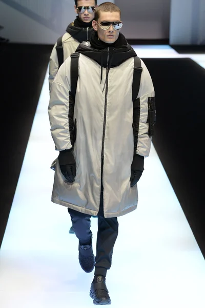 Look 79